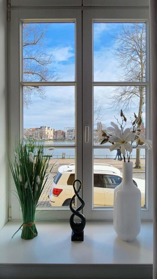 Das Ferienapartment Alexandrine Direkt Am Pfaffenteich Mit Eigenem Parkplatz Schwerin  Exteriör bild